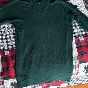 White House Black Market Women's Green V-Neck Sweater